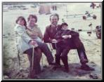 fam_beach1.jpg