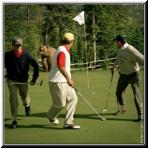 golf_bear.jpg